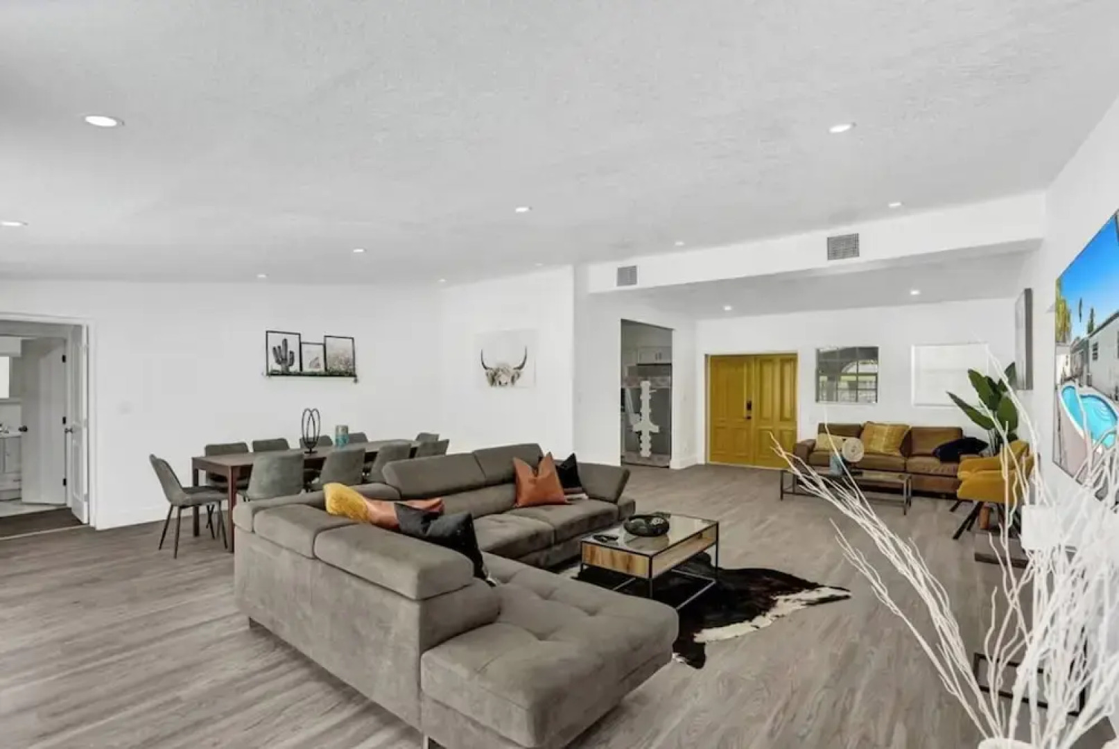 Spacious Home With Heated Pool