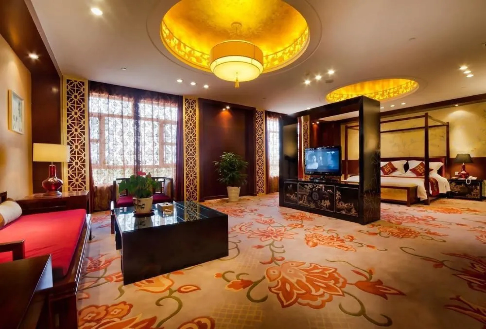 Liaocheng Arcadia International Hotspring Hotel