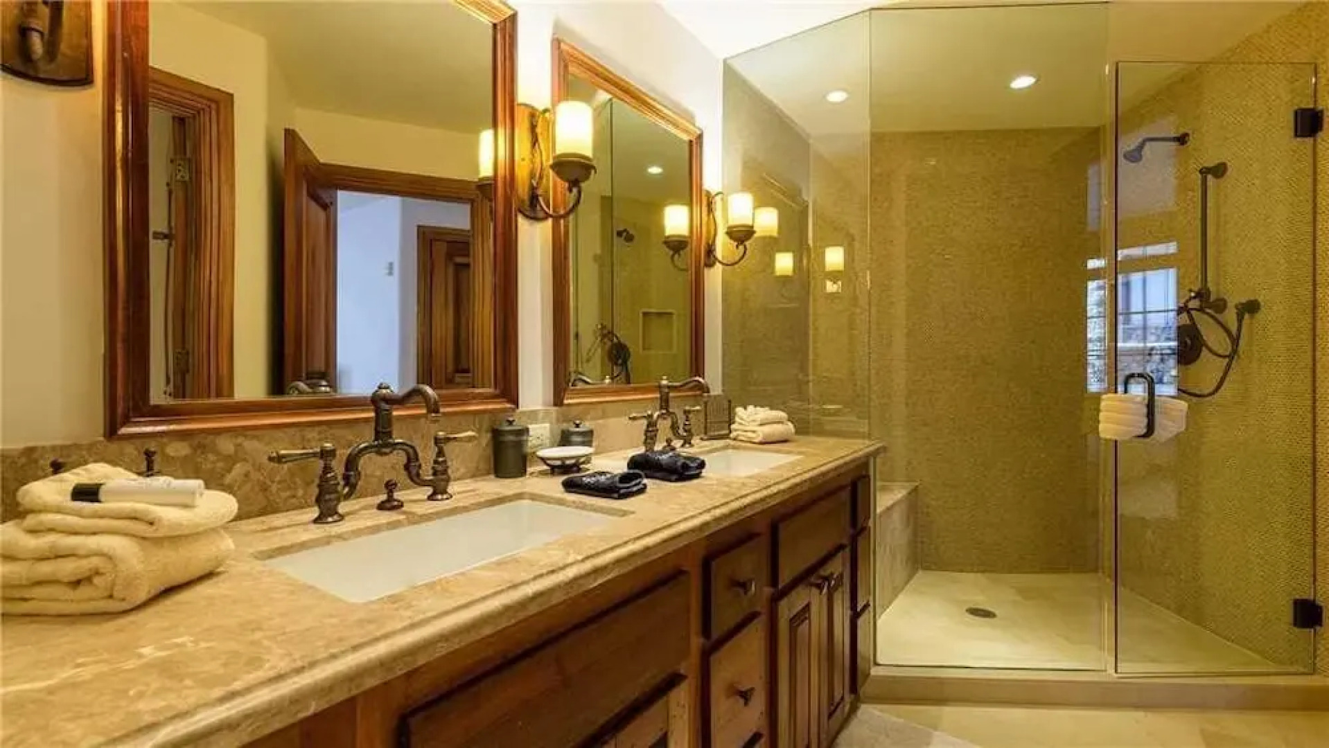 See Forever San Sophia 114