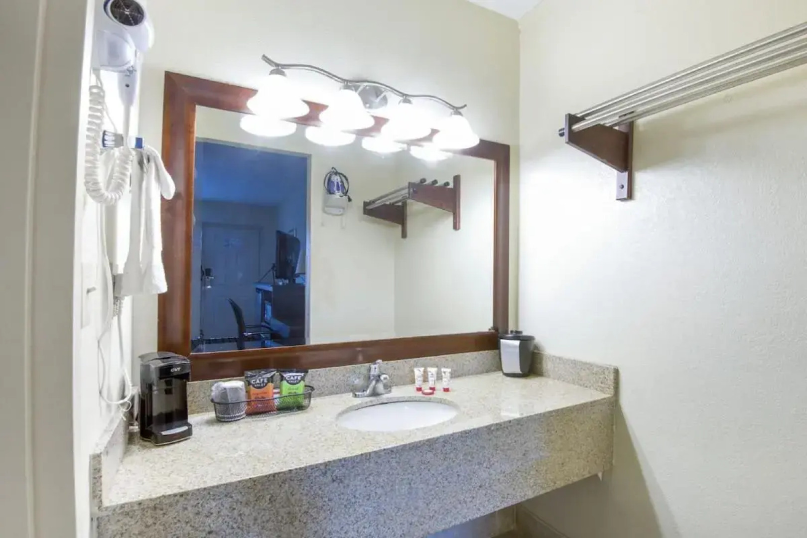 Ramada Limited Forest City