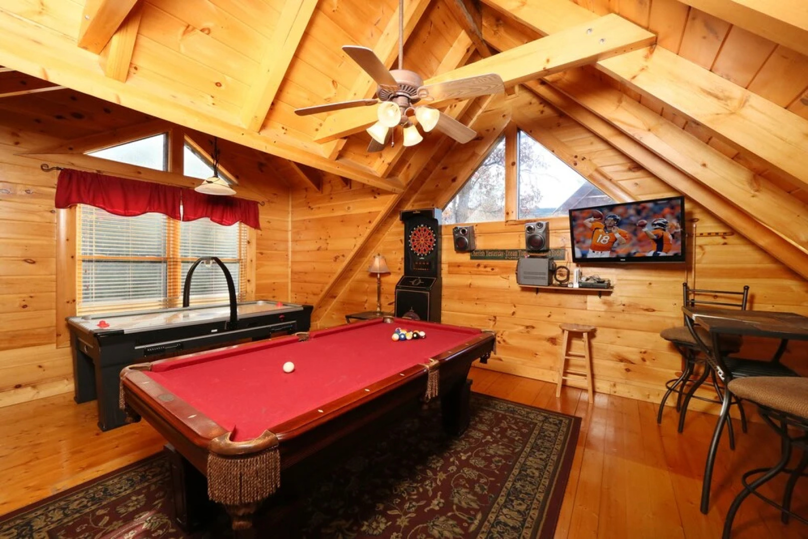 Sweet Surrender 1 Br cabin by RedAwning