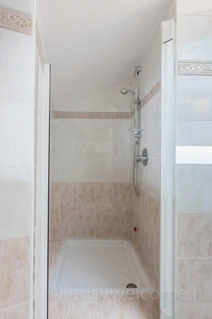 Easy Welcome Civenna Lake View