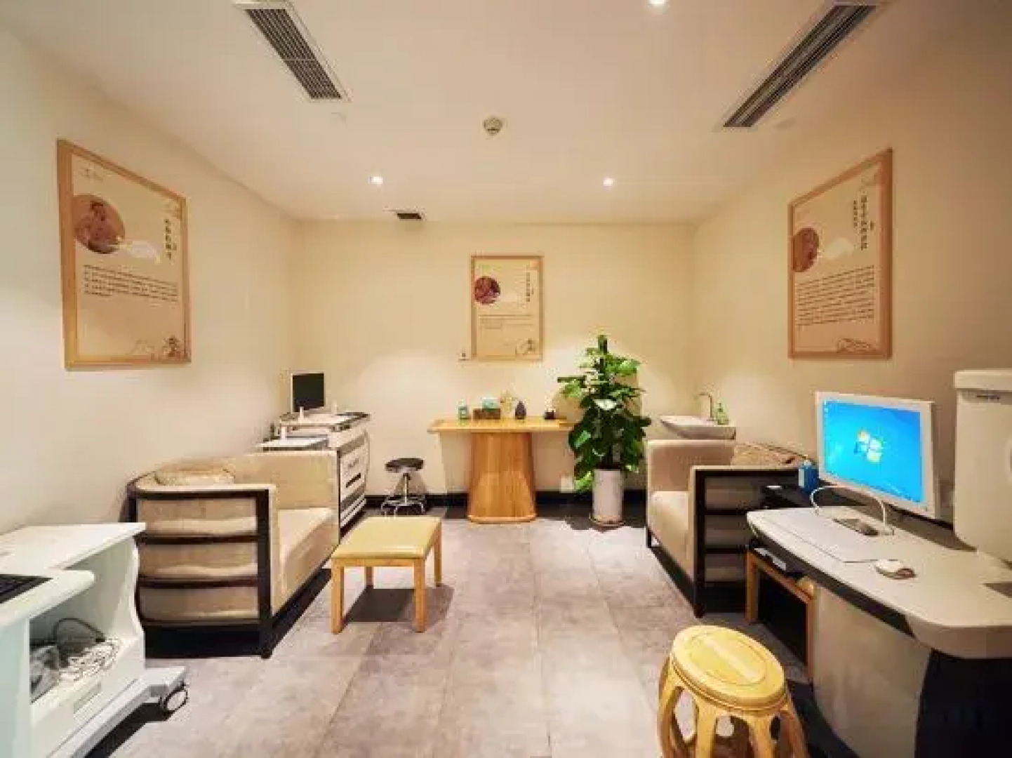 Panzhihua Kanghe Yuedu Wellness Resort