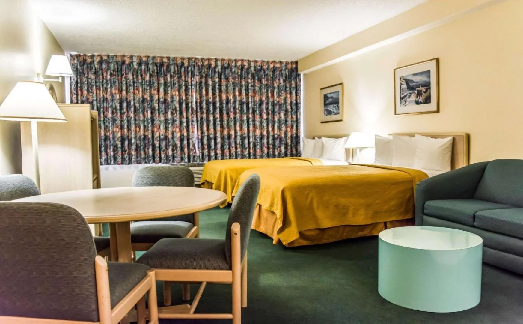 Quality Inn and Suites Golf Resort