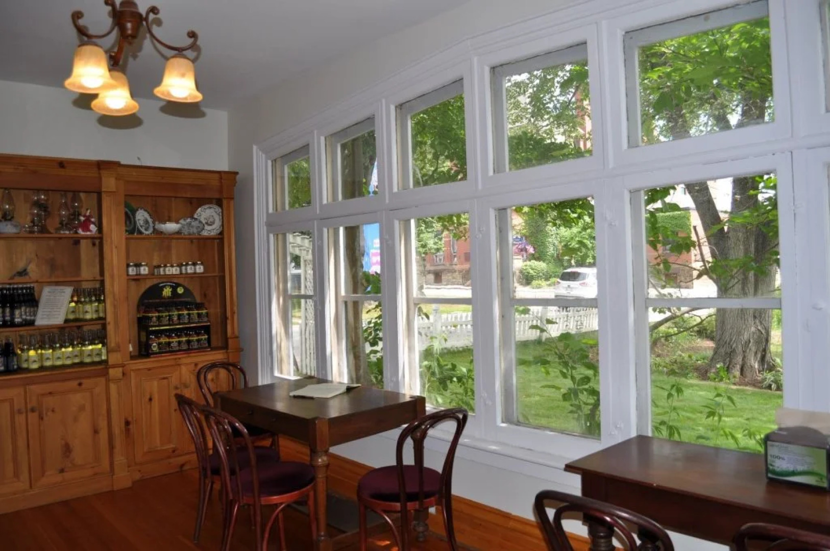 Holman's Heritage Suites