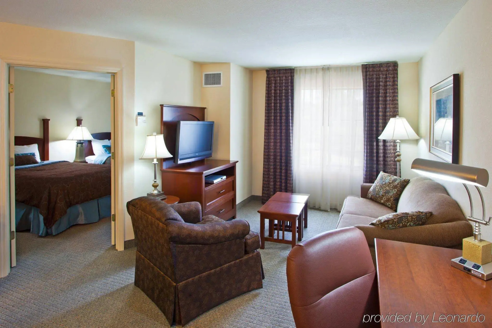 Homewood Suites by Hilton Jacksonville Deerwood Park