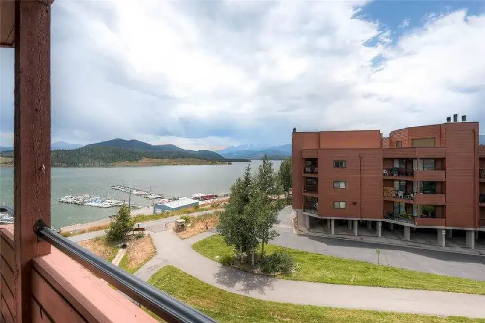 Marina Place Condominiums