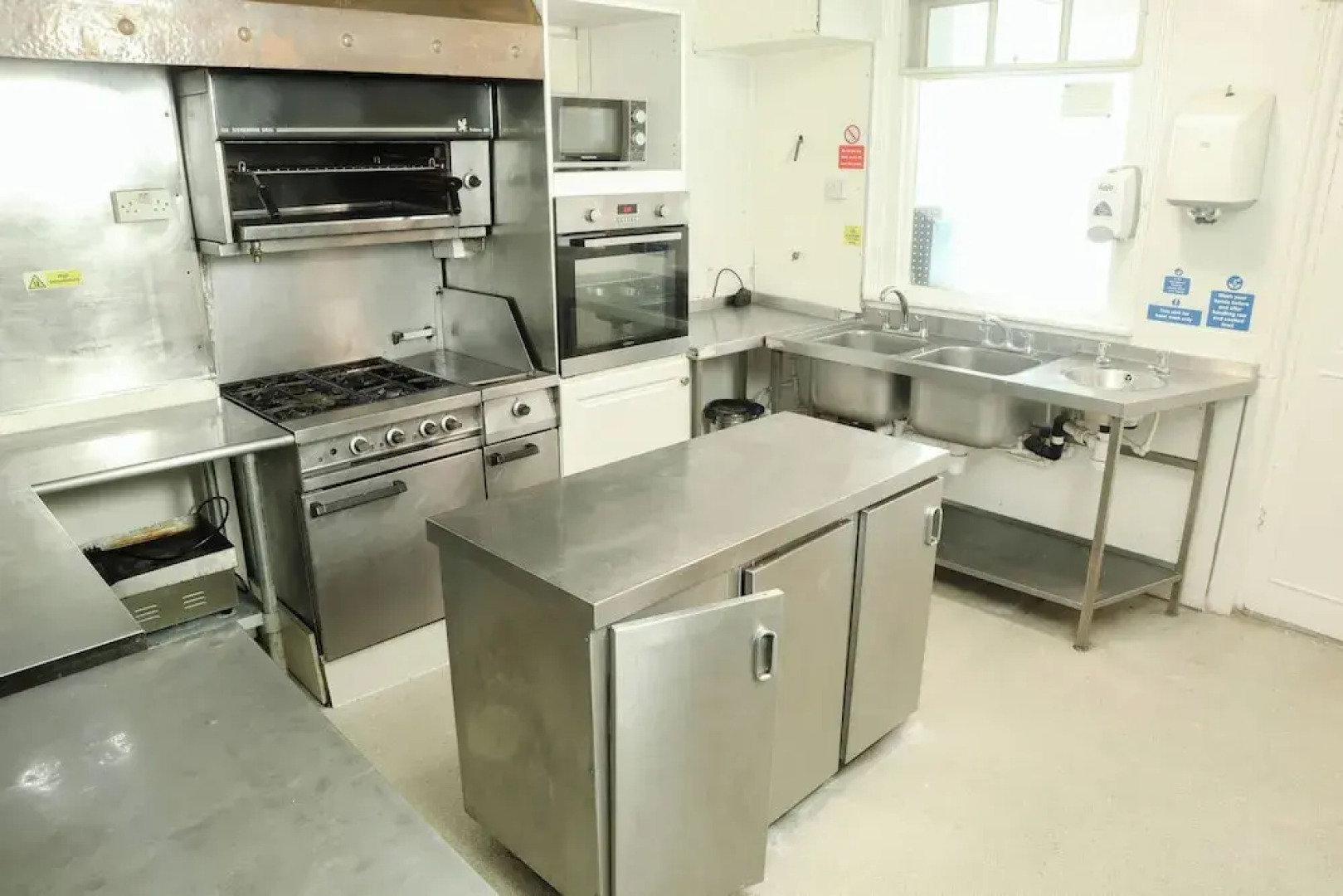 OYO Meadows Way Guest House