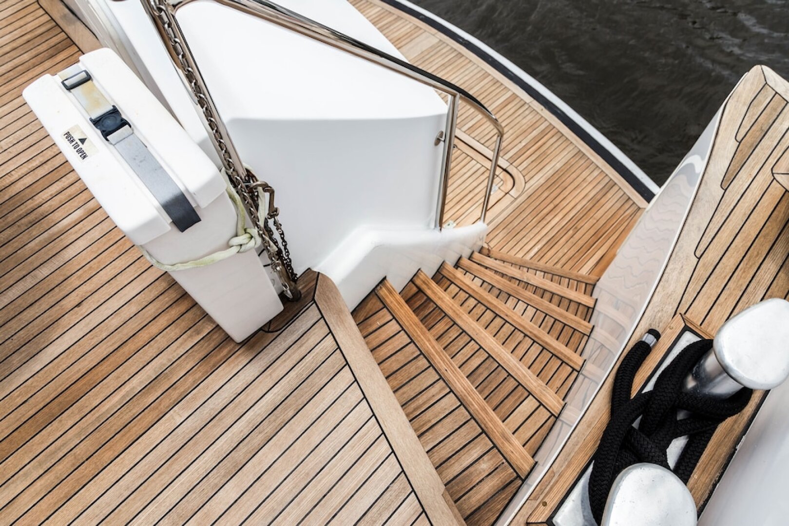 Salt Dancer Mega Yacht Vacation