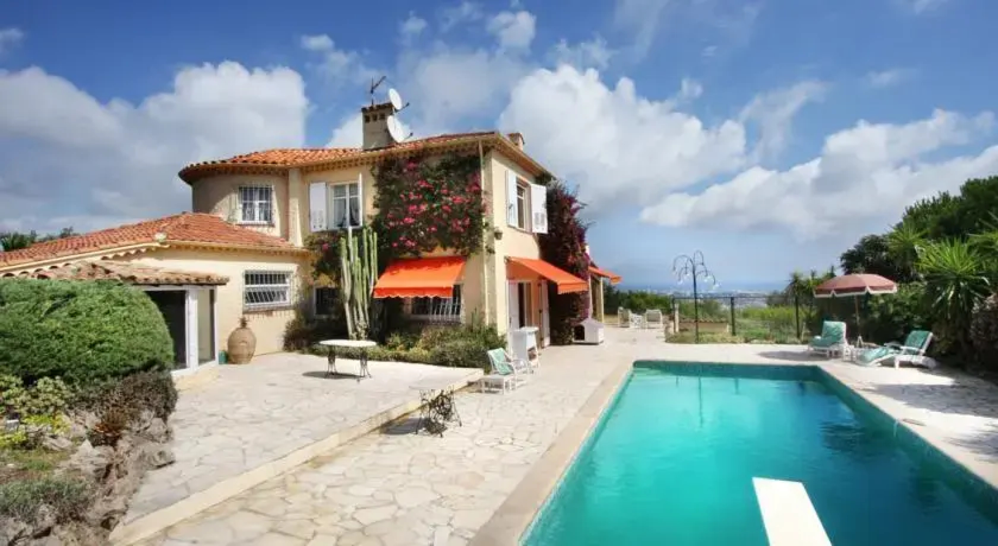 Villa Cannes Hills - Pool and Sea View