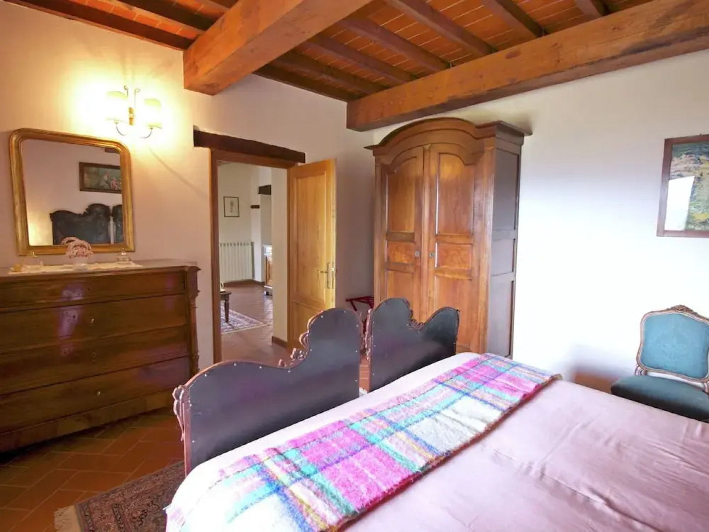 Authentic Farmhouse with Pool, Hot Tub, Playground, Garden