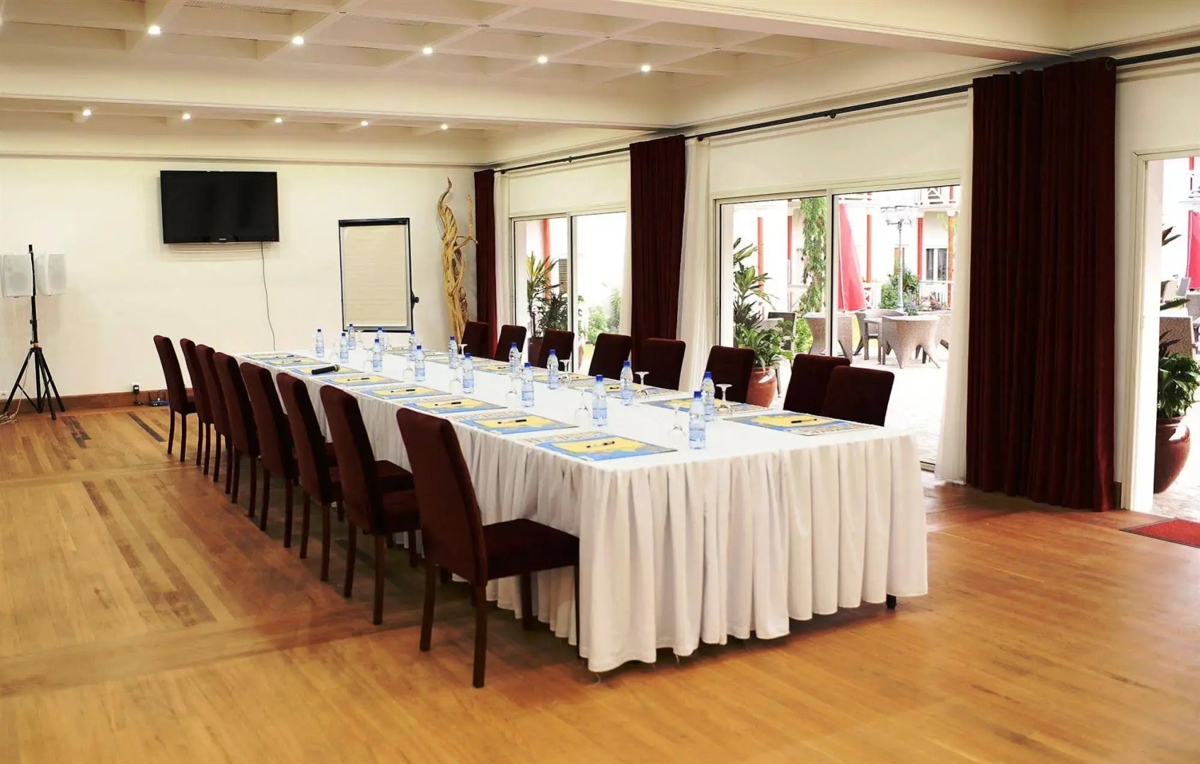 Nomad Suites Residence