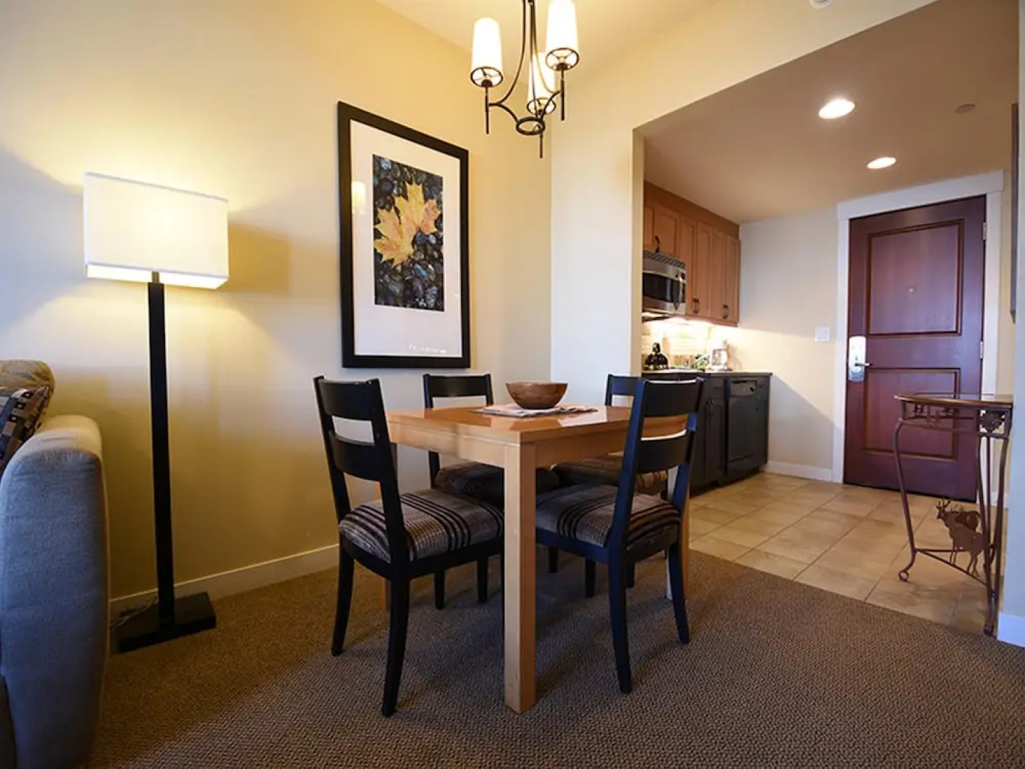 Founders Pointe 4646