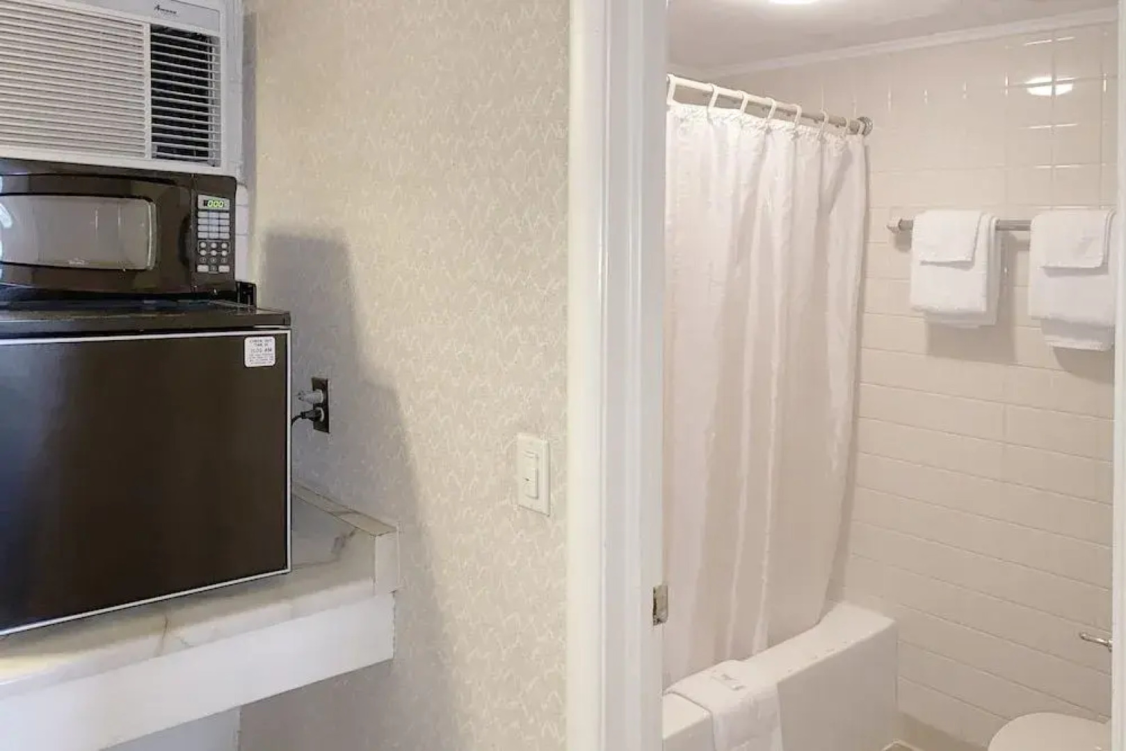 OYO Hotel Mauldin SC South Main Street