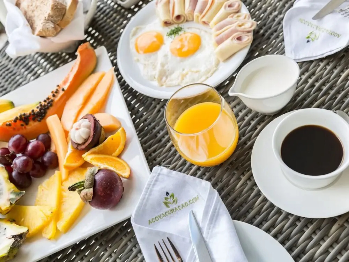 Modern Holiday Home Near Mambo Beach in Willemstad