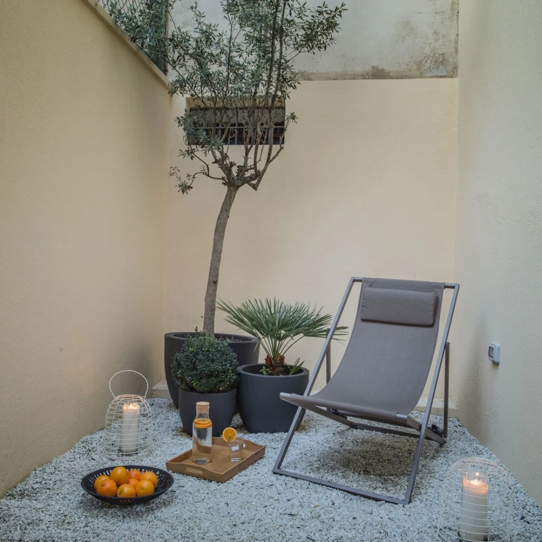 Erïk Langer Cesare Battisti Suites