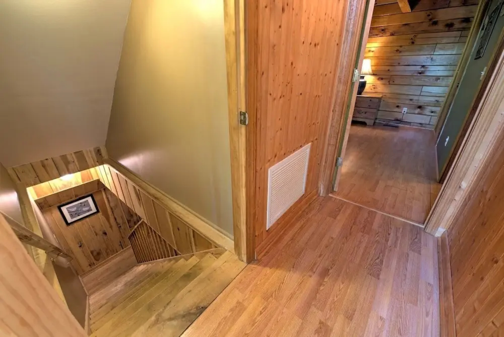 Red Wolf - 2 Br Cabin