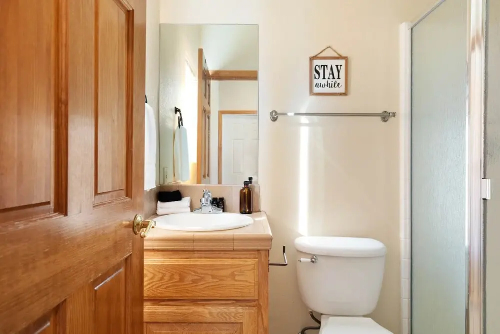 Playa Sol by Avantstay Jtree Oasis w/ Hot Tub & Pool!