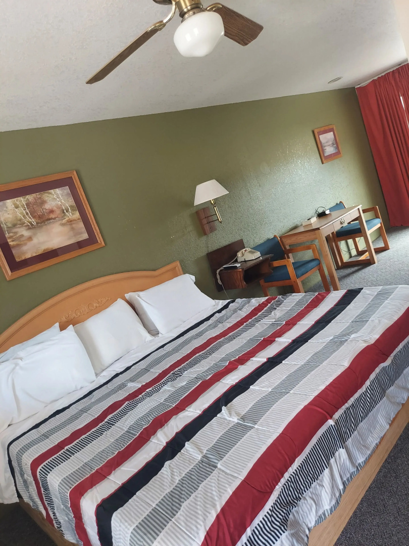 Riverview Cabins