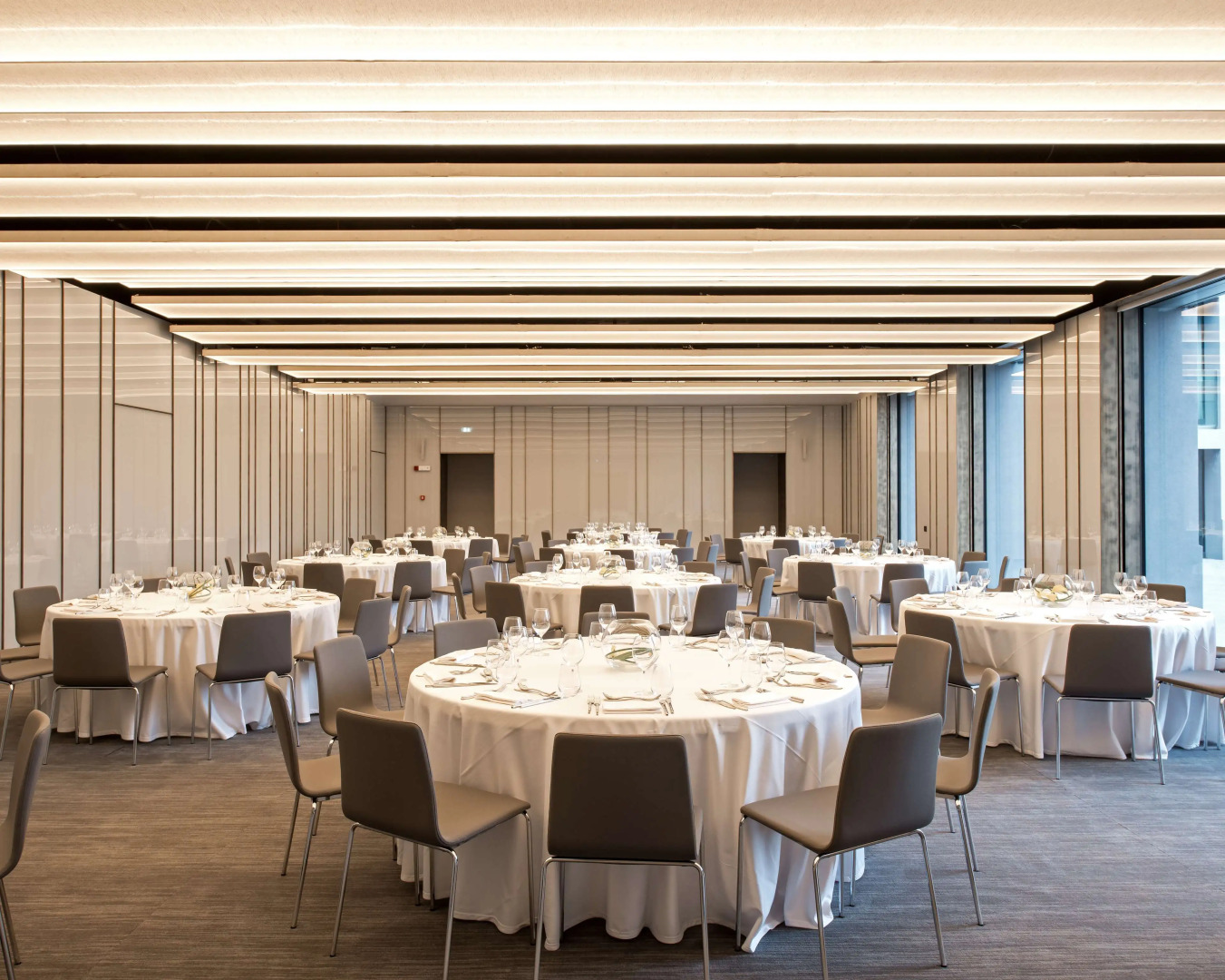 Отель Hilton Lake Como