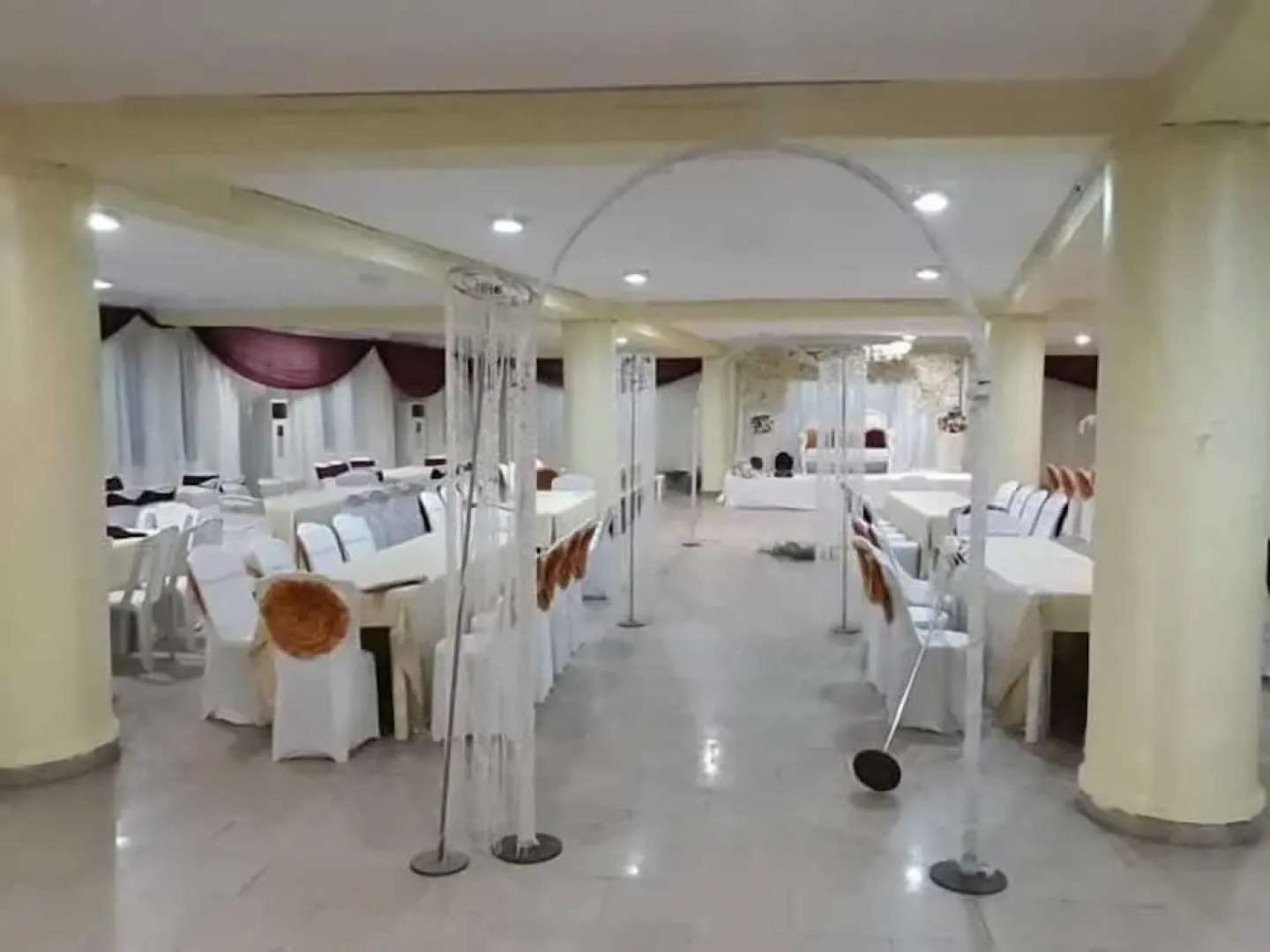 Mt Deluxe Hotel Asaba