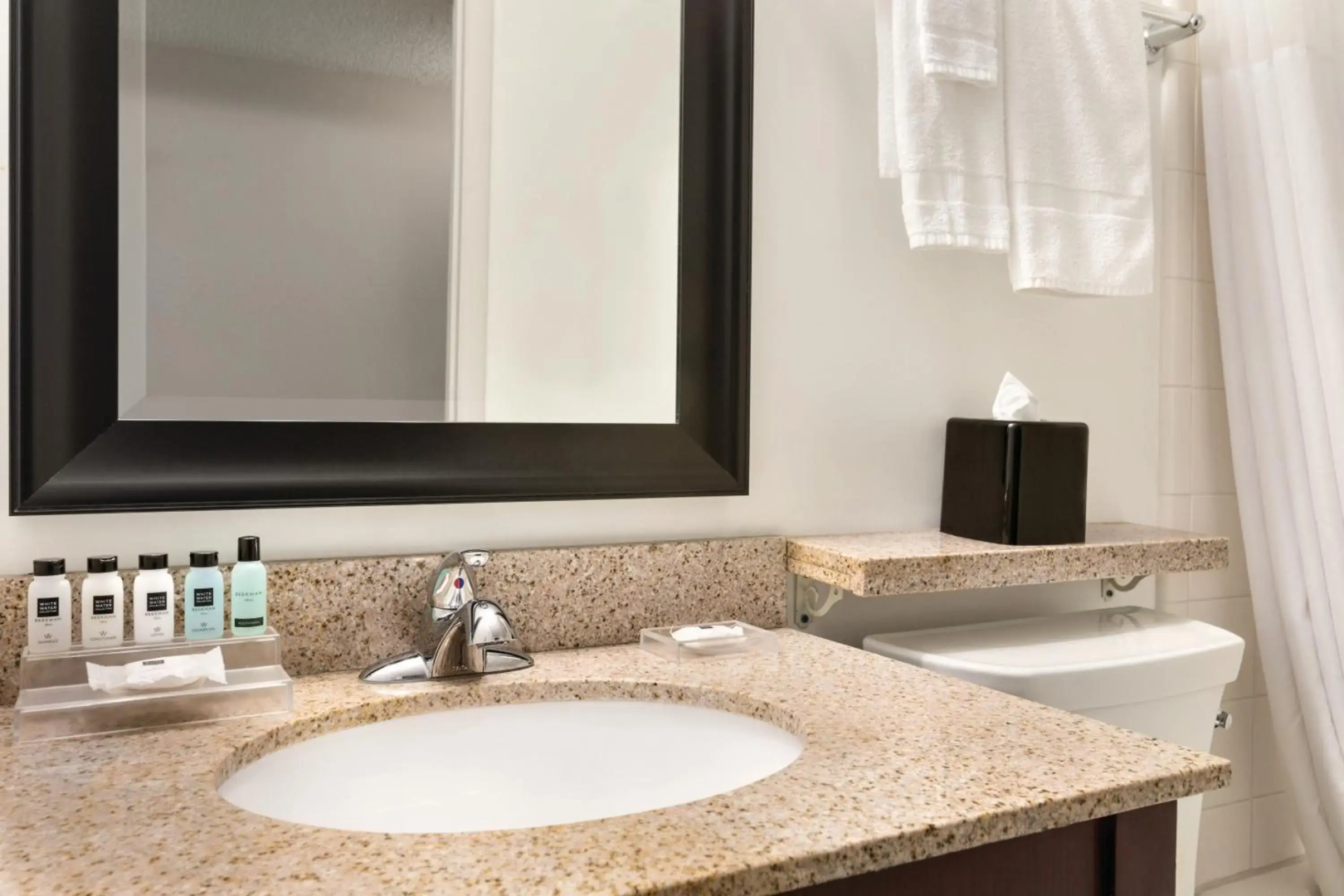 Country Inn & Suites by Radisson, Traverse City, MI