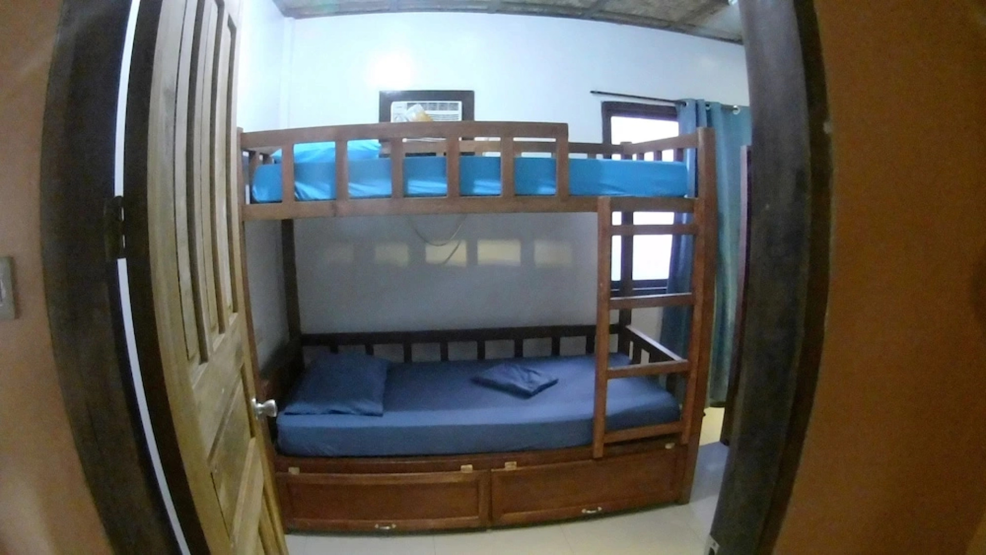 Footprints Homestay - Hostel - Adults Only