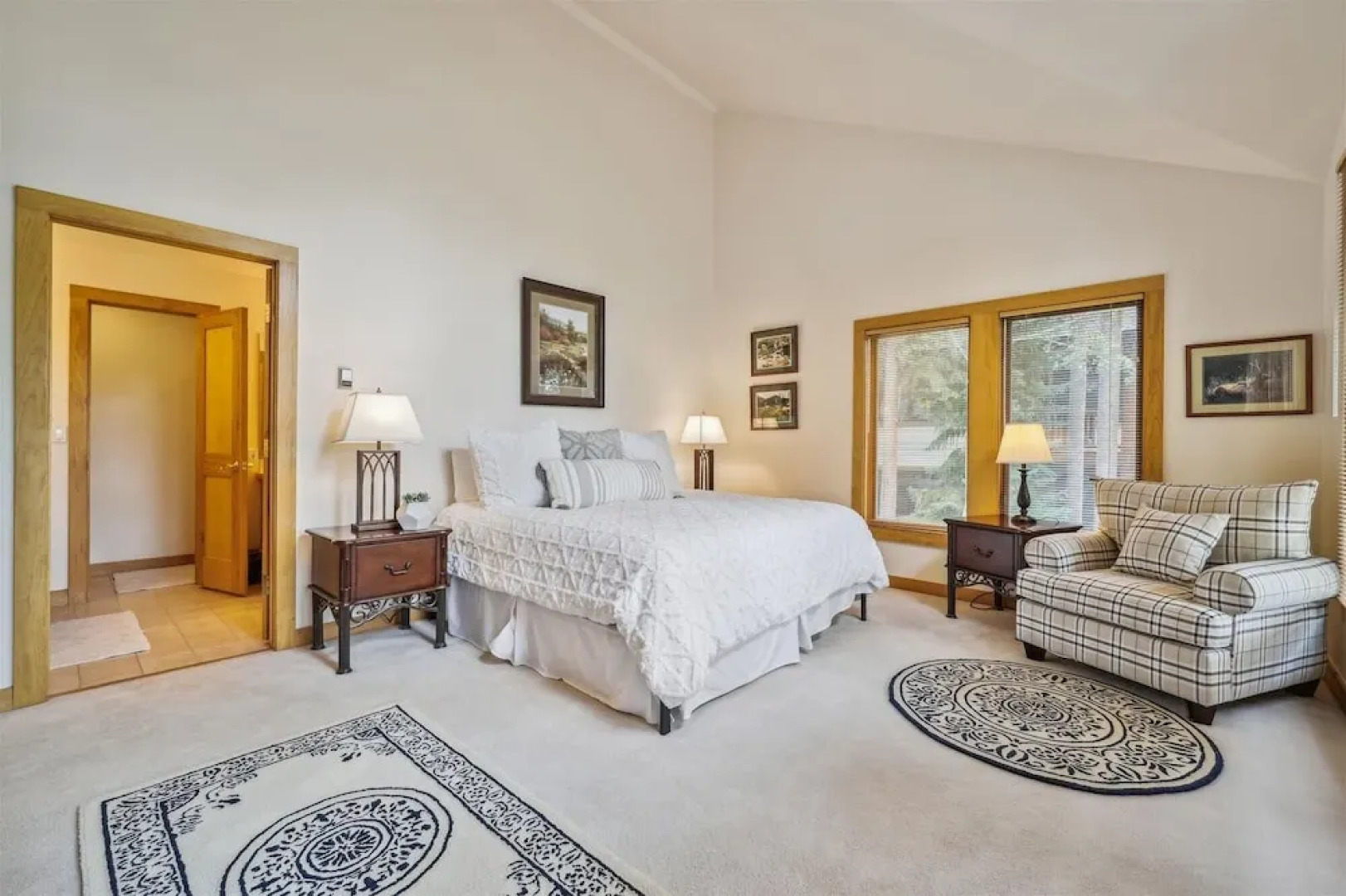 Red Hawk Retreat 6 Bedroom Home by Redawning