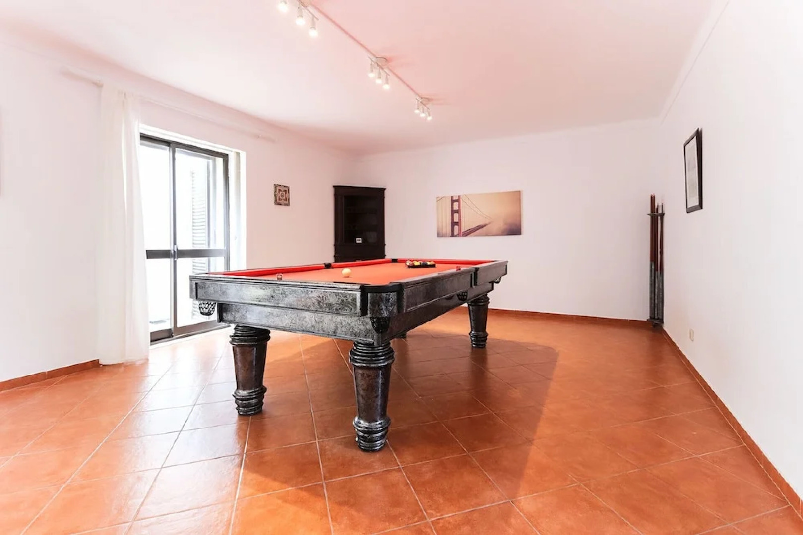 Oeiras Villa by Homing