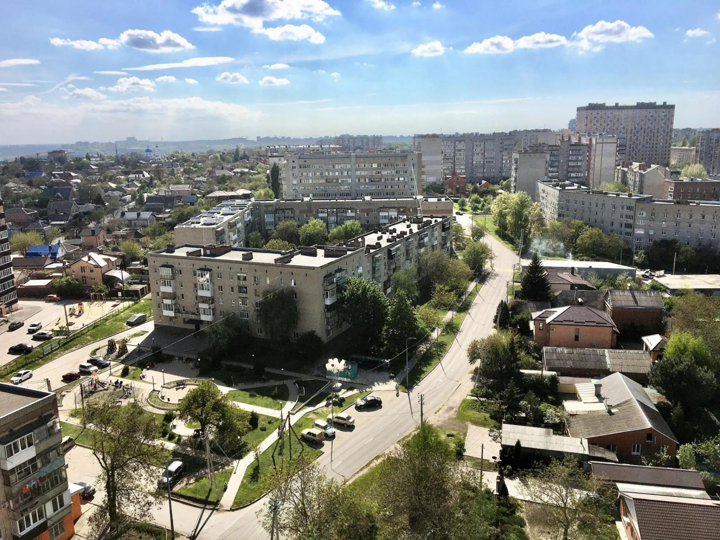 Апартаменты на улице Платова 101А