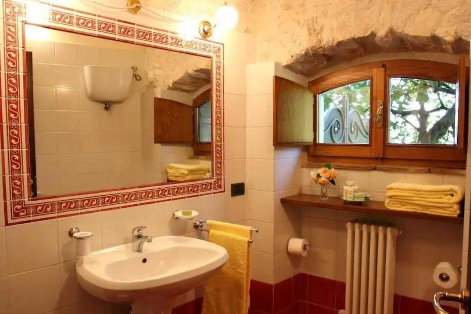 Le Logge di Silvignano Historic House