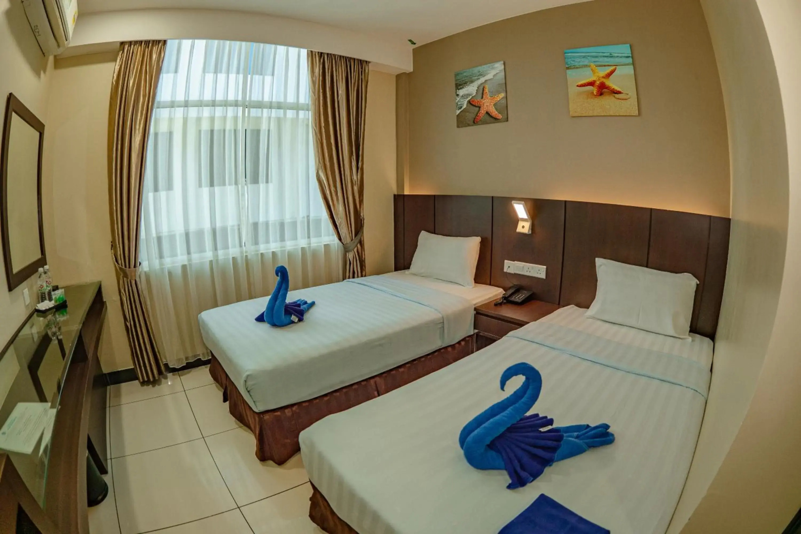 Wave View Hotel