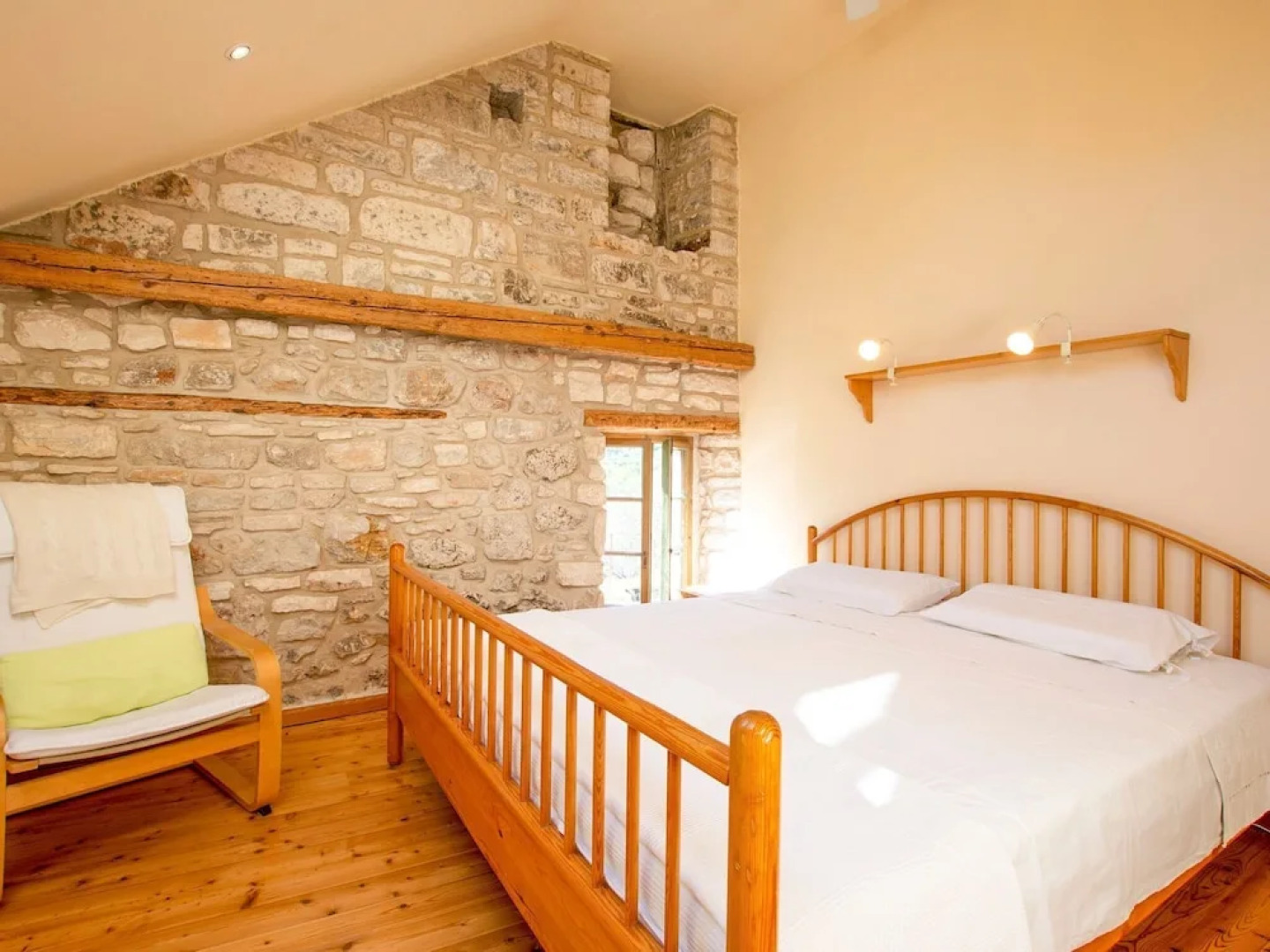 Tranquil Apartment in Marine Zemlje Near Stiniva Beach