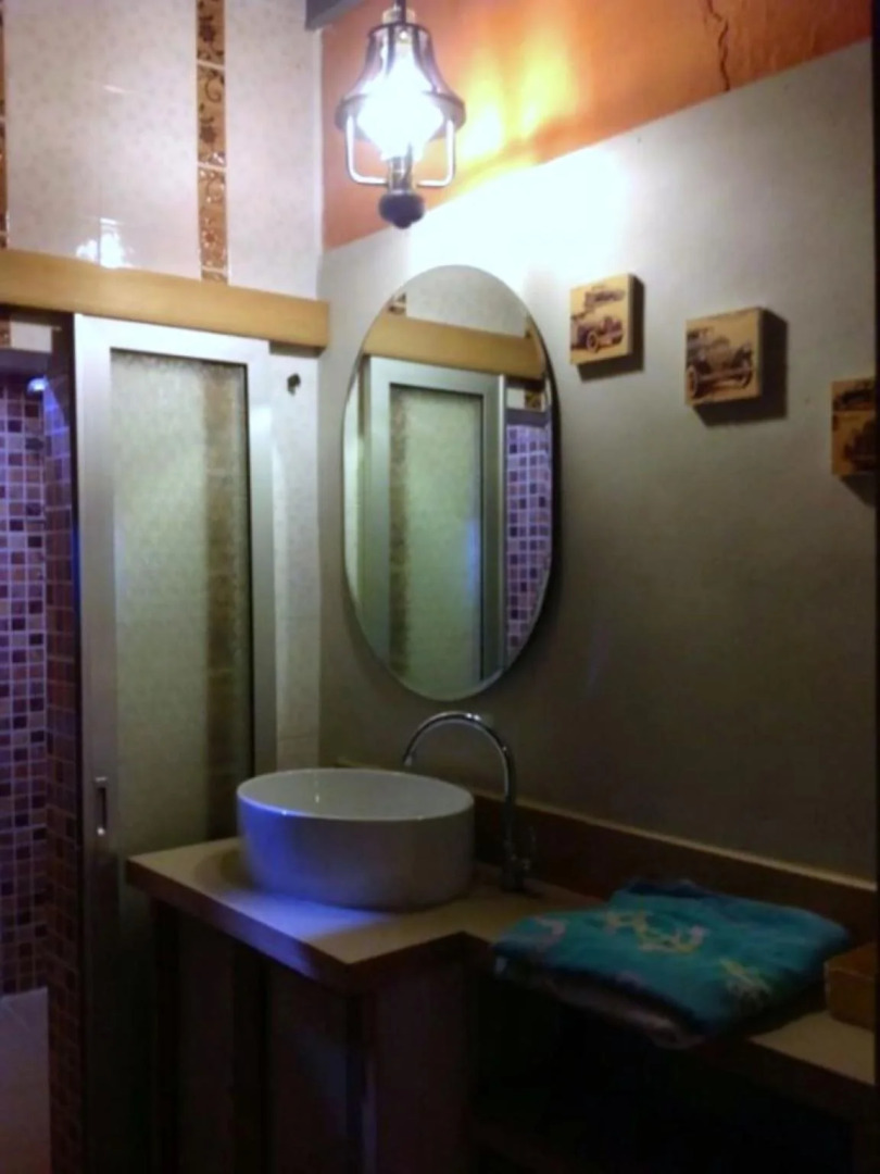 Win Backpacker Hostel