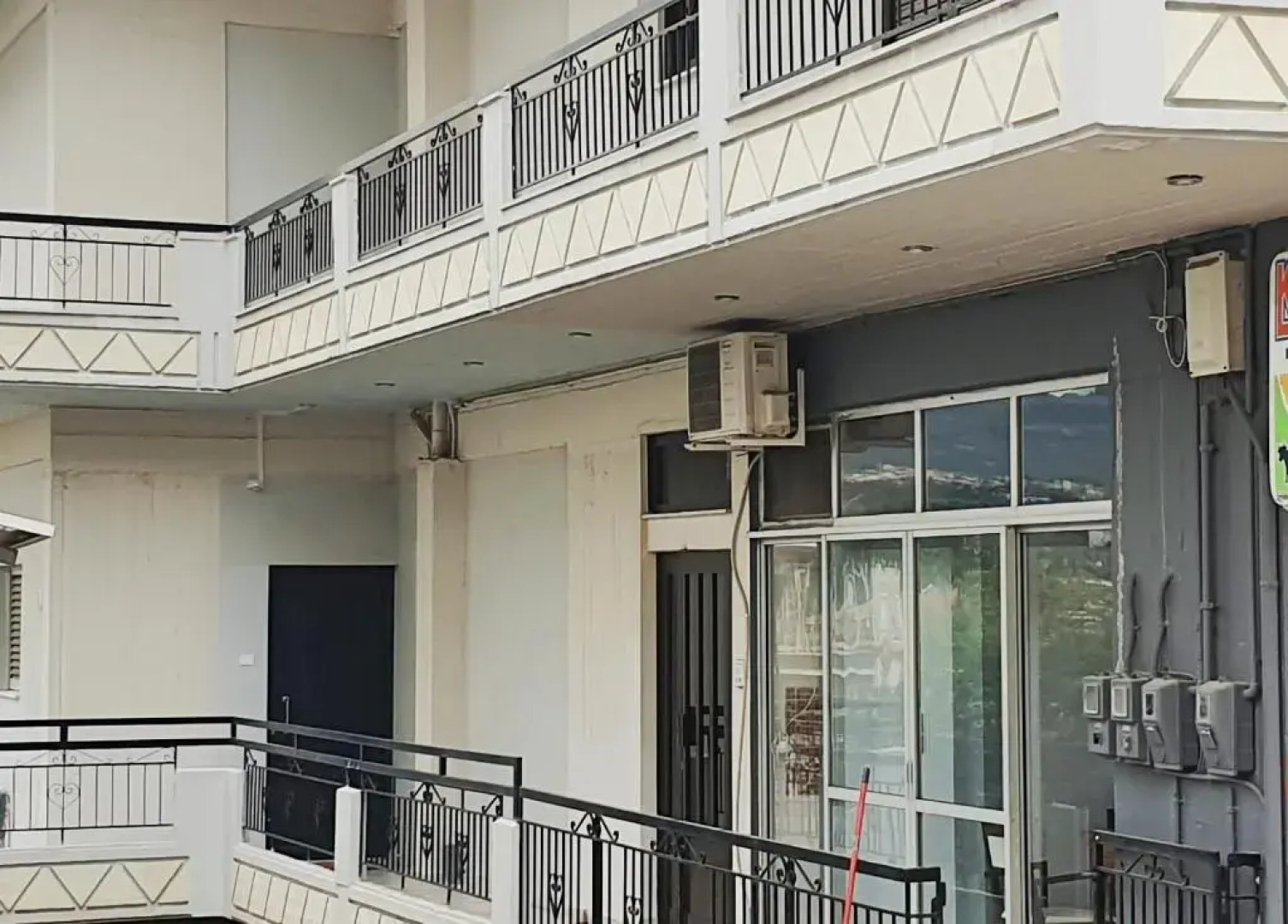 Walnut home apartment near Ancient Olympia