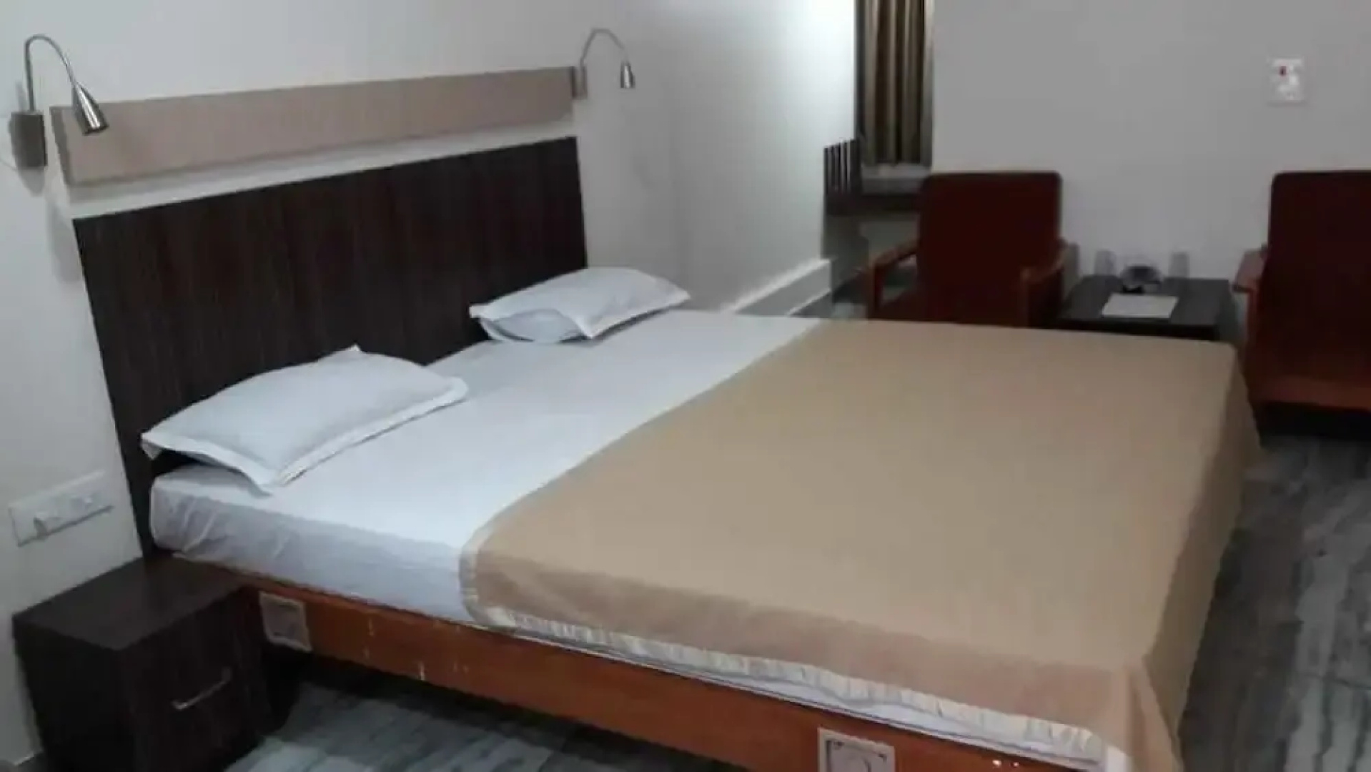 Hotel Madhuvan International By AMOGHRAJ