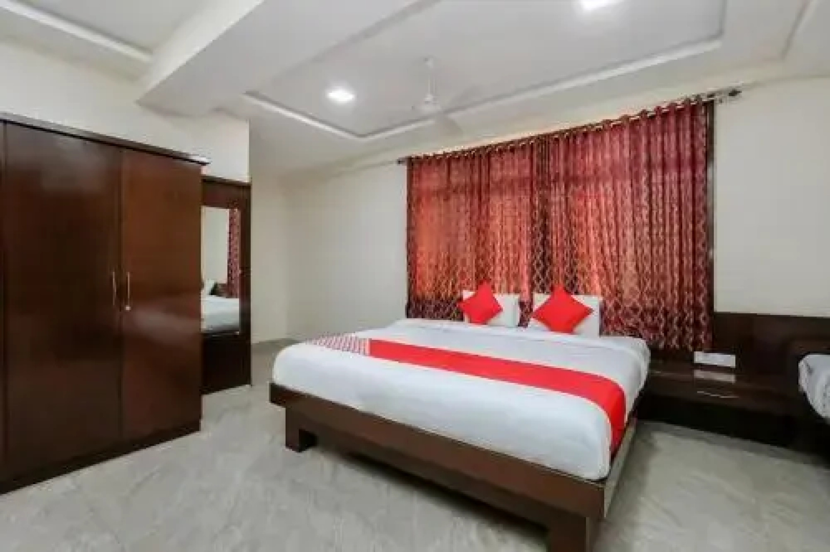 BMR Residency By OYO Rooms