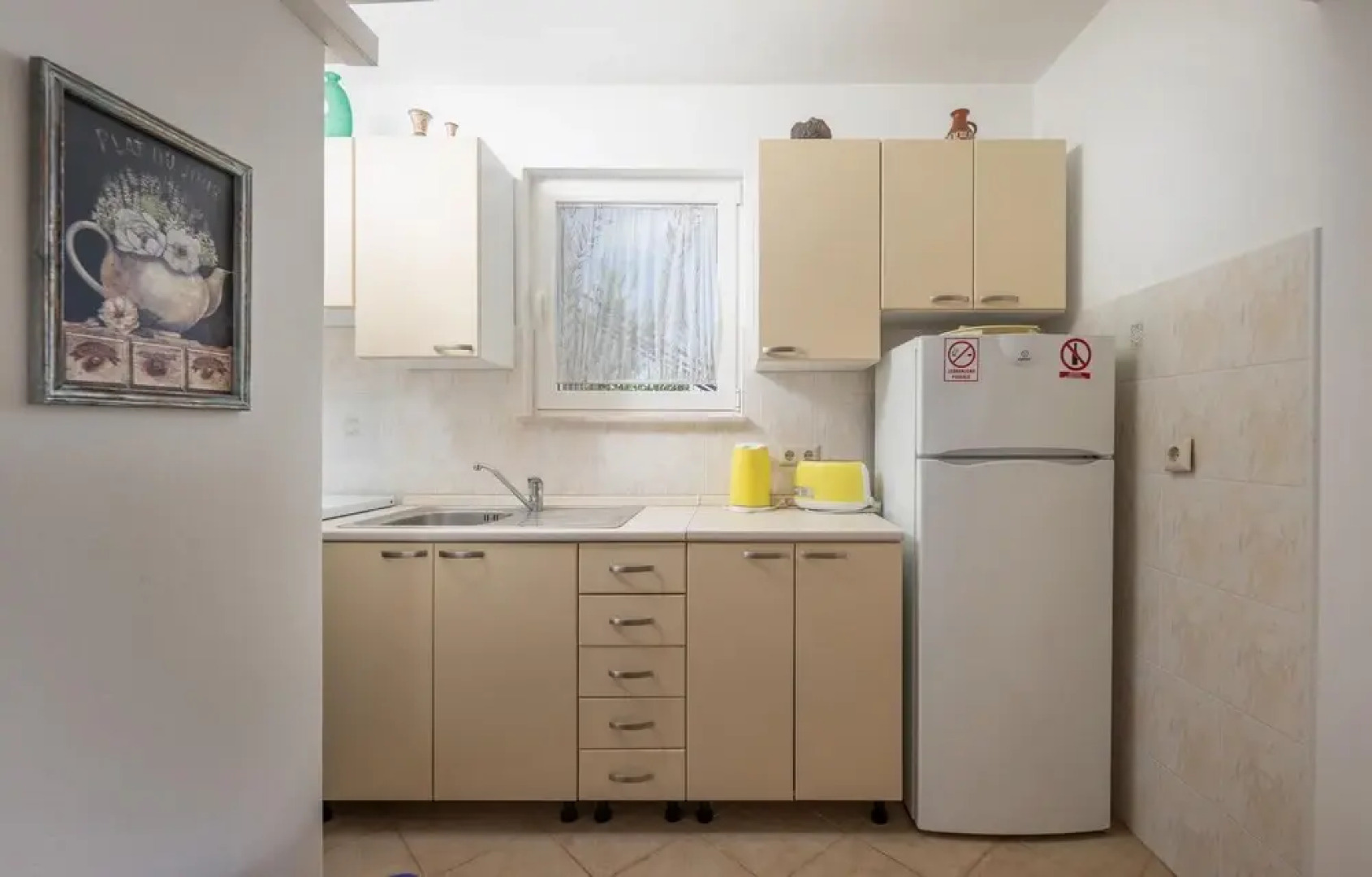 Stunning Home in Sveti Anton With Wifi and 4 Bedrooms