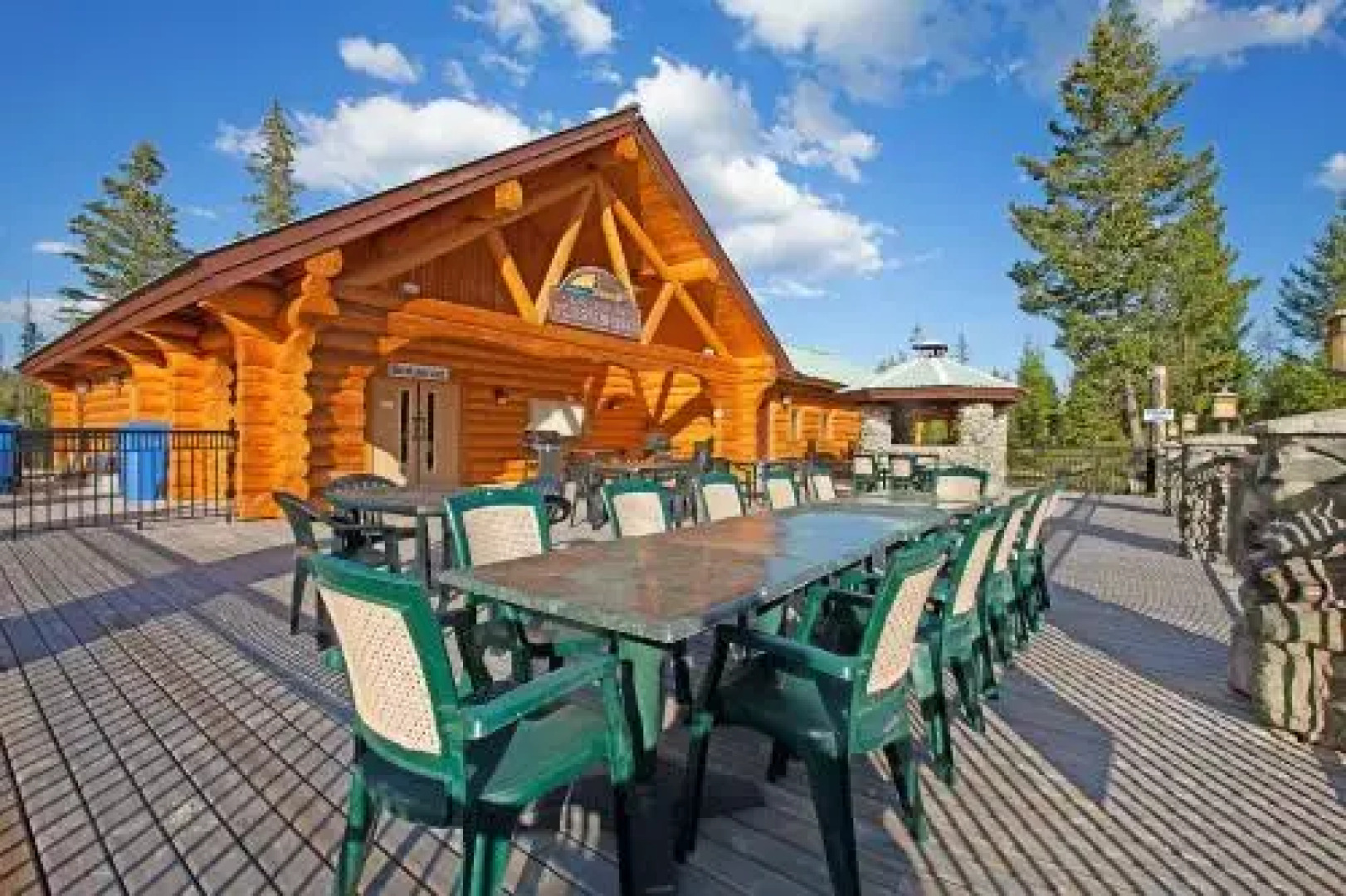 Lac Le Jeune Wilderness Resort