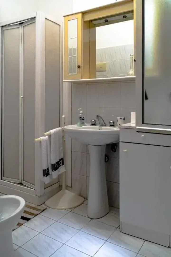 Casa singola su 2 piani Brolo