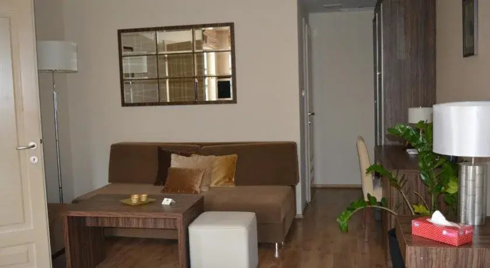 Platan Vararok Vendeghaz