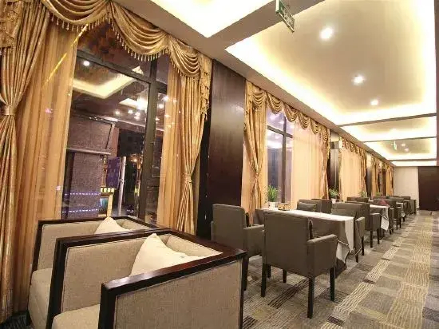 Xueyu Qingge Hotel