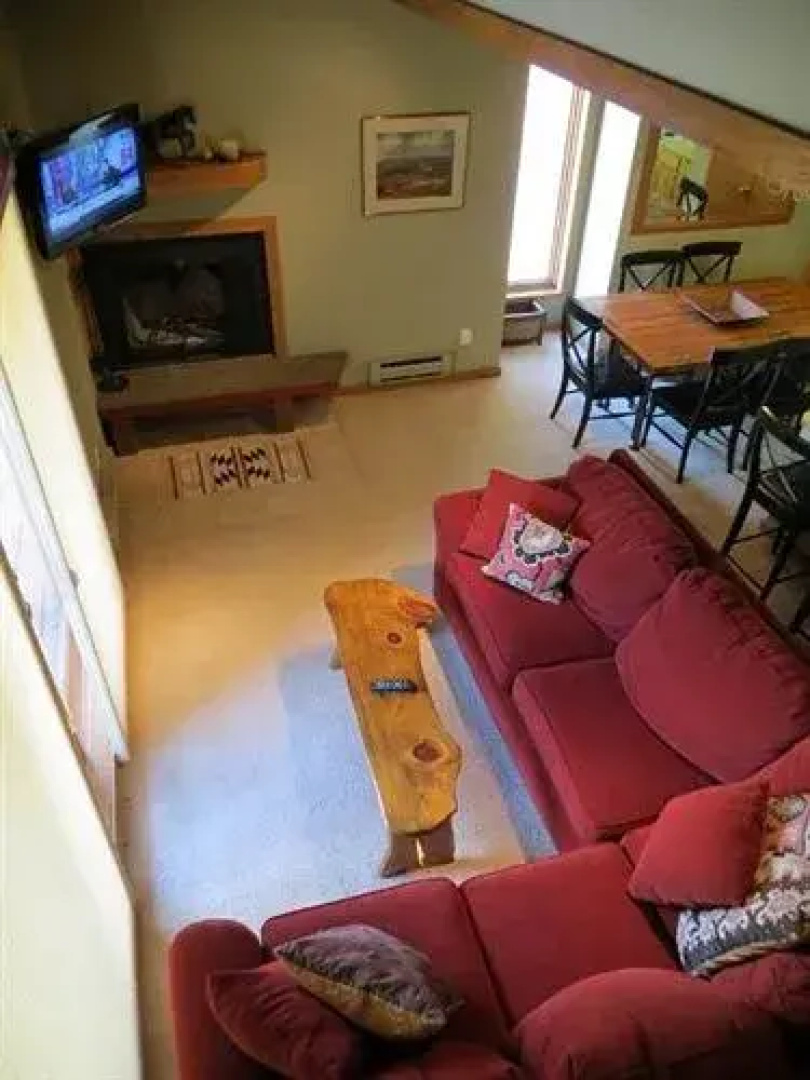 The Wood Creek Lodge by Crested Butte Lodging