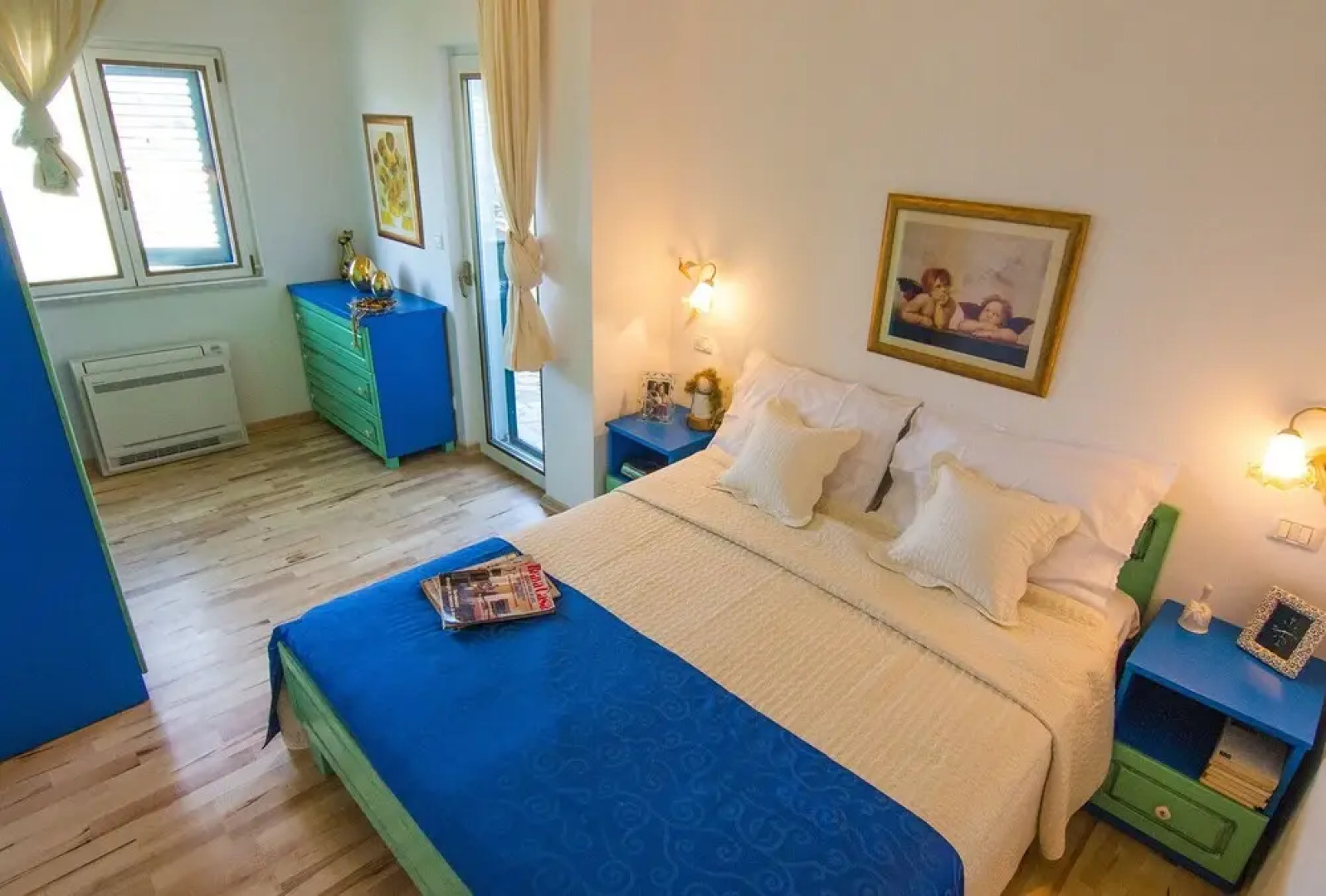 Stunning 7-bed Villa in Maslinica With Pool