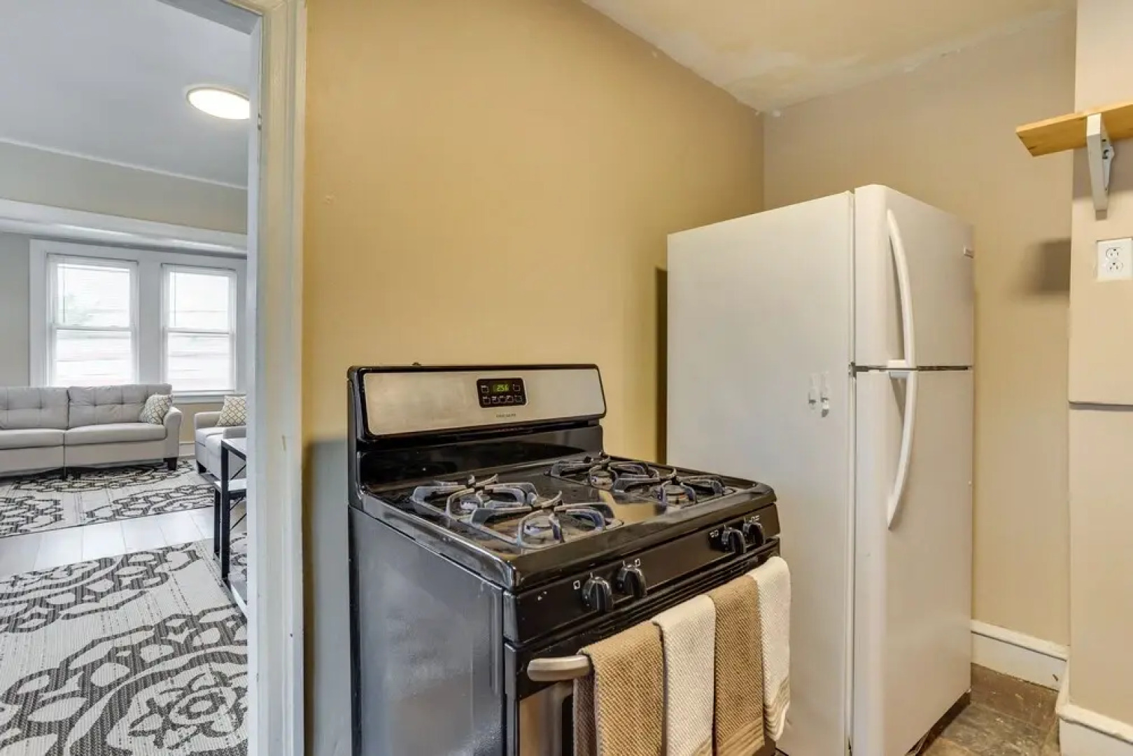 Hatboro Vacation Rental ~ 25 Mi to Philadelphia!