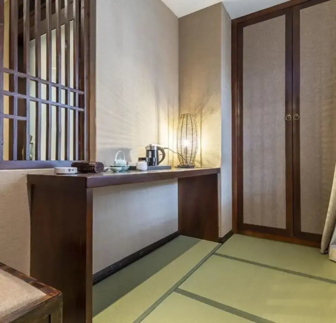 Floral Hotel Yun Jing He Yuan Haidong