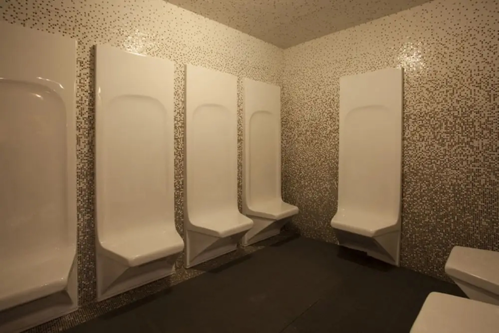 Lee Garden Service Apartment