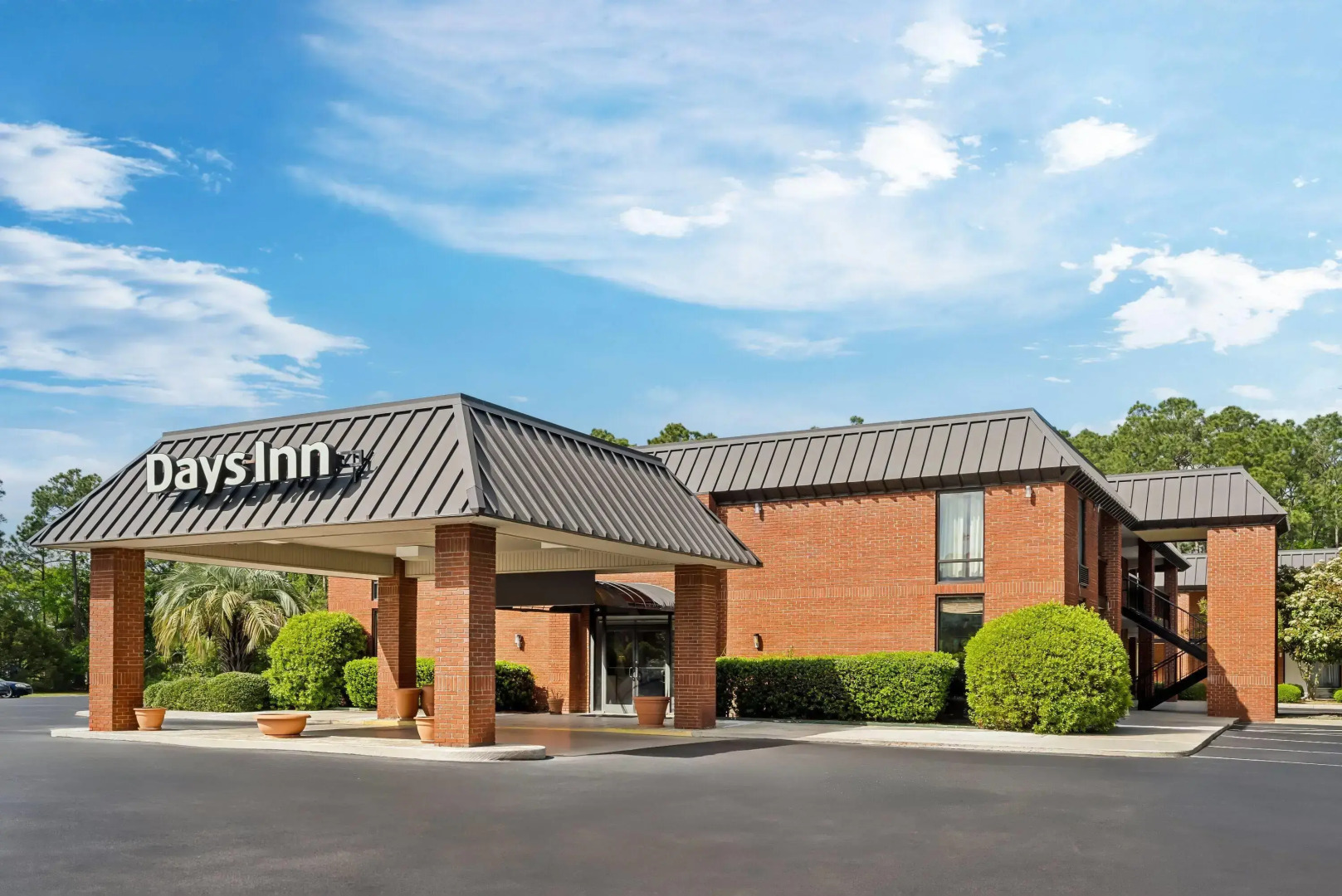 Days Inn by Wyndham Statesboro