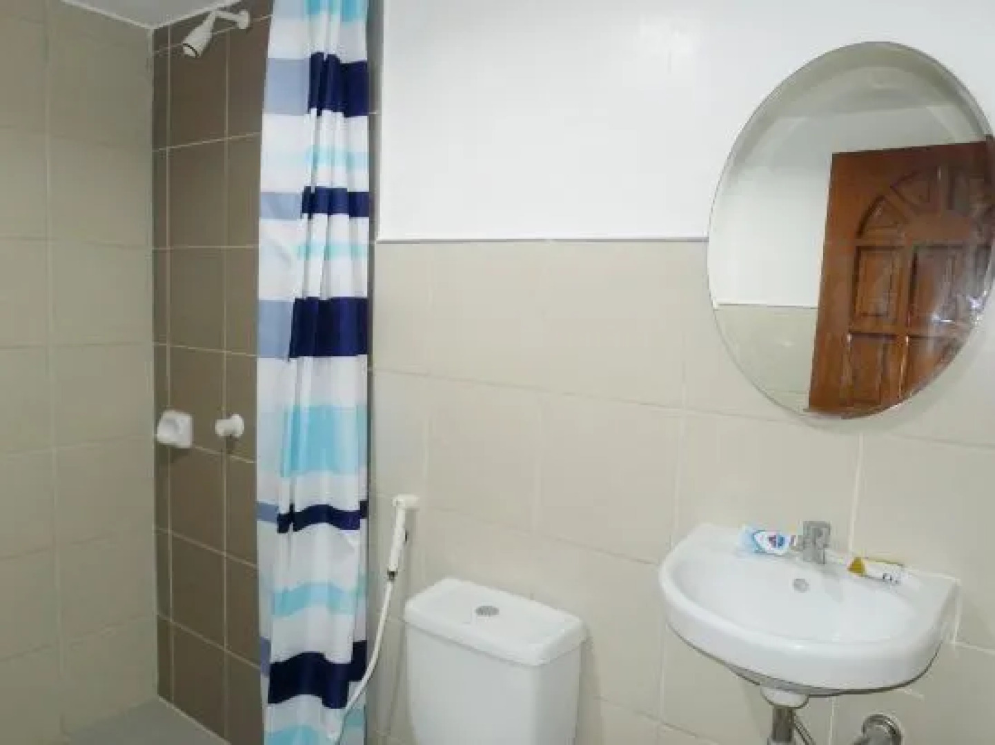 Grandma's Home Bed And Breakfast