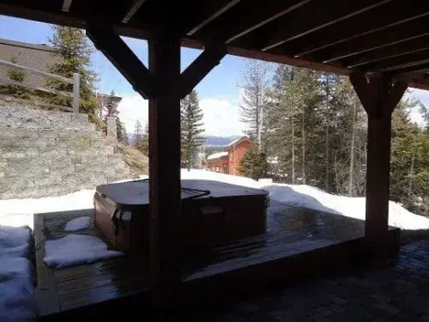 Staircase 14 4 Br Cabin by RedAwning